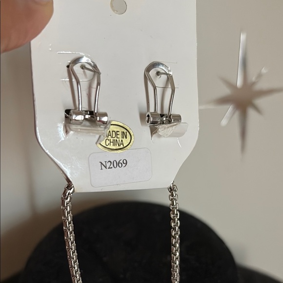 Silver Necklace with Crystal Accents and Delicate Chain - Picture 7 of 17